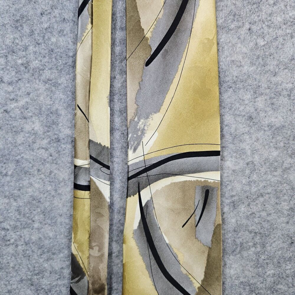 Jerry J. Garcia Necktie Poet Absorbs War Limited Edition Collection 45 100% Silk